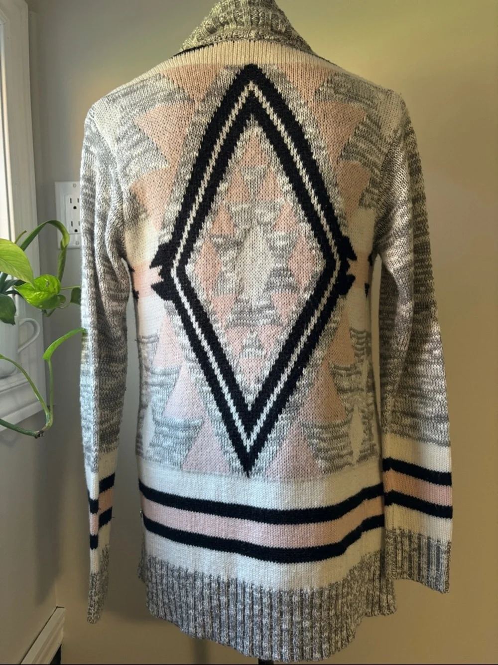 POINT ZERO cardigan - Picture 4 of 5